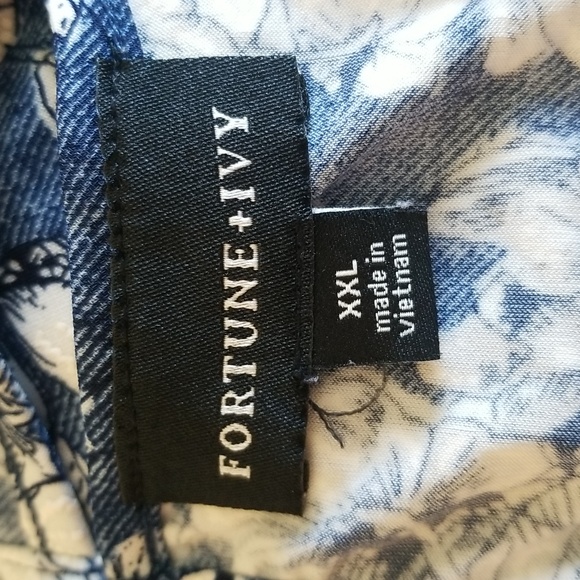 Fortune + Ivy halter tank - Picture 9 of 10